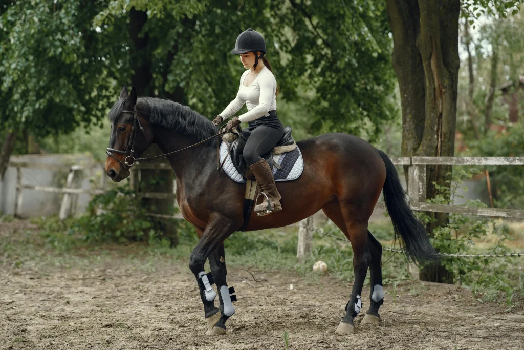 femme qui a un hymen absent normal car elle fait de l'équitation